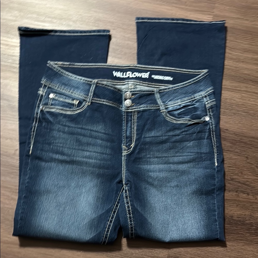 Wallflower Women's Dark Blue Boot Cut Jeans